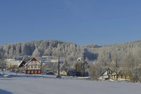 Üst Lusatian Evde Sakson Kışın Neu Schirgiswalde — Stok fotoğraf