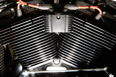 V biçimli motosiklet motorunun arka planı 