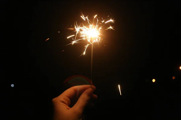 Sparkler Fundo Preto — Fotografia de Stock