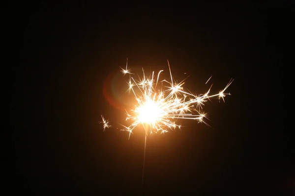 Sparkler Fundo Preto — Fotografia de Stock