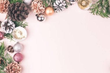 Yeni yıl dekor bileşimi.