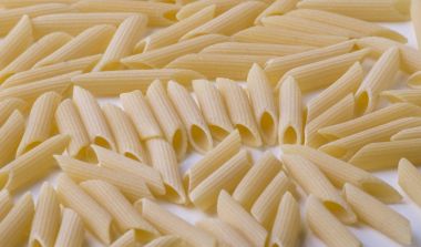 makarna penne arka plan