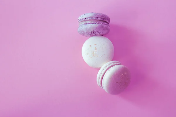 Macarons Pink Background Beautiful Dessert Flat Lay — Stock Photo, Image