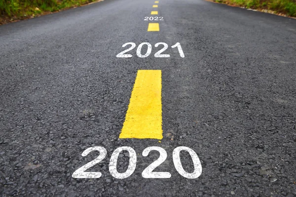 Antal 2020 2022 Asfalterad Vägyta Med Markeringslinjer Gott Nytt Årskoncept — Stockfoto