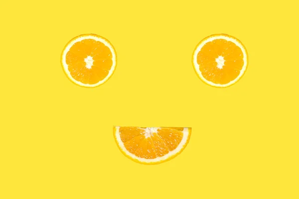 Fresh orange background; orange on yellow background — Stock Photo, Image