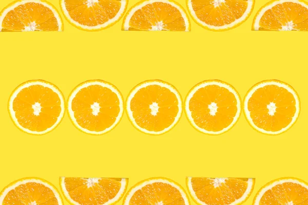 鲜橙色背景；黄色背景的橙色 — 图库照片