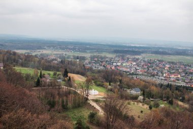 Lipowiec Kalesi Babice Polonya