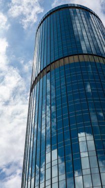 Kota Kinabalu, Malezya - 7 Ocak 2019: Sabah Kota Kinabalu 'daki Tun Mustapha Kulesi manzarası. Ziyaret edilecek turistik yerlerden biri..