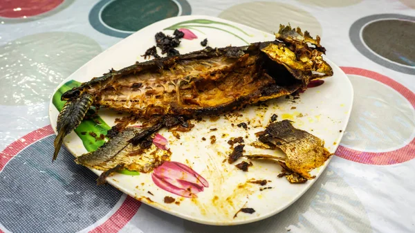 Close View Cencaru Bakar Sumbat Sambal Malay Grilled Fish Half — Stock Photo, Image