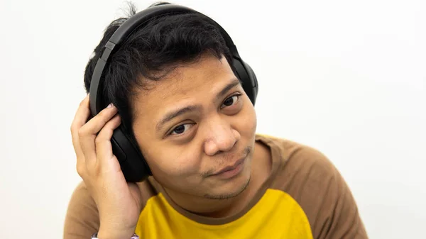 Close Portrait Happy Asian Man Smiling While Enjoying Listen Music — Stock Photo, Image