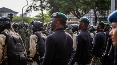 Putrajaya, Malezya - 31 Ağustos 2019: 62. Bağımsızlık Günü veya Putrajaya 'da Malezya' nın Merdeka Günü kutlamalarında yürüyüş birliklerinin yakın görüntüsü.