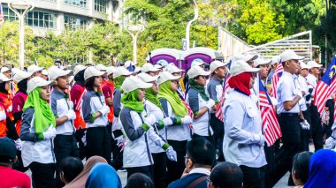 Putrajaya, Malezya - 31 Ağustos 2019: 62. Bağımsızlık Günü veya Putrajaya 'da Malezya' nın Merdeka Günü kutlamalarında yürüyüş birliklerinin yakın görüntüsü.