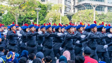 Putrajaya, Malezya - 31 Ağustos 2019: 62. Bağımsızlık Günü veya Putrajaya 'da Malezya' nın Merdeka Günü kutlamalarında yürüyüş birliklerinin yakın görüntüsü.