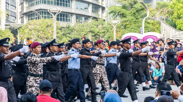 Putrajaya Malasia Agosto 2019 Vista Cerca Del Contingente Desfile Marchando —  Fotos de Stock