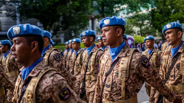 Putrajaya, Malezya - 31 Ağustos 2019: 62. Bağımsızlık Günü veya Putrajaya 'da Malezya' nın Merdeka Günü kutlamalarında yürüyüş birliklerinin yakın görüntüsü.