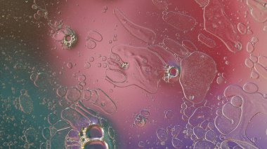 Renkli kabarcıklardan oluşan fantastik bir yapı. Kaotik hareket. Soyut arkaplan