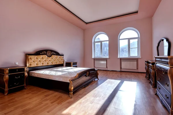 Спальня Красивим Інтер Єром — стокове фото
