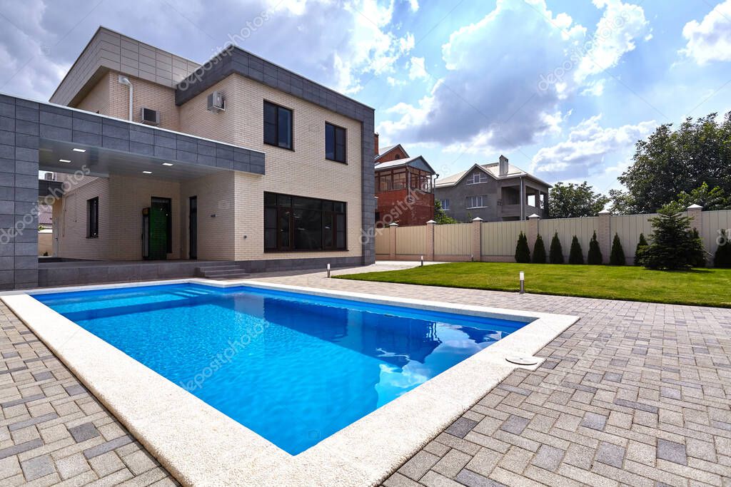 house with swimming pool indoor