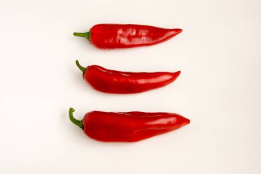 Biber ve kırmızı biber..