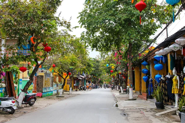 Hoi 'nin güzel sokakları Orta Vietnam
