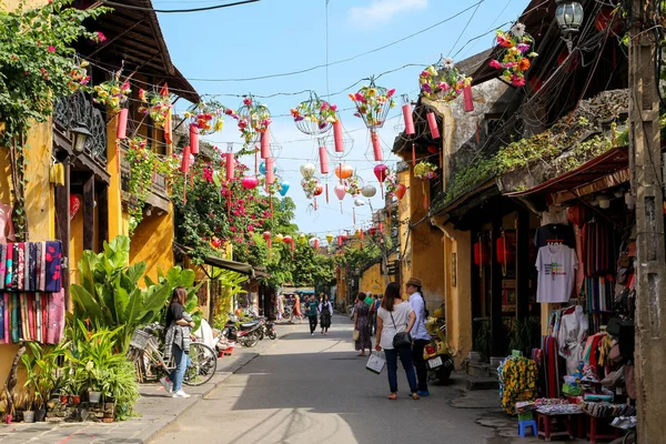 Hermosas calles en Hoi An Central Vietnam — Foto de Stock