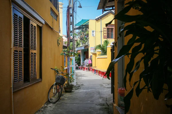 Hermosas calles en Hoi An Central Vietnam — Foto de Stock