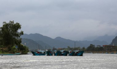 River in Phong Nha Ke Bang Vietnam 'da