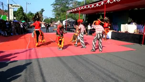 Pekalongan Central Java Indonesia Oktober 2019 Deltagare Paraderar Dockdräkter Medan — Stockvideo