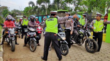 20 Mayıs 2019, Batang, Endonezya, Batang, Endonezya, Batang, trafik polisi.