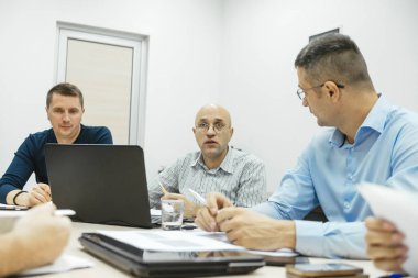 Toplantıda iş adamları