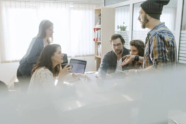 Equipo de inicio de freelancers — Foto de Stock