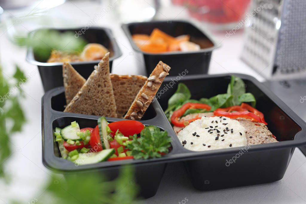 Box diet. Appetizing lunch boxes. Food delivered to your doorstep