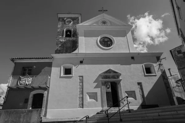 Fornelli Isernia Molise San Pietro Martire教堂 — 图库照片