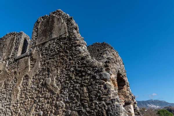 Isernia, Molise, S. Spirito Göksel Manastırı 'nın kalıntıları. Görünüm.