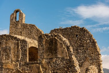 Isernia, Molise, S. Spirito Göksel Manastırı 'nın kalıntıları. Görünüm.
