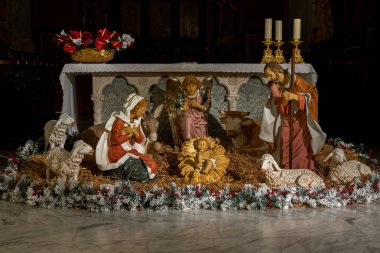 Teano, Katedral. Noel tatili. İsa 'nın Doğuşu. San Clemente Katedrali İtalya 'nın Campania kentindeki Teano şehrinin başlıca ibadet yeridir..