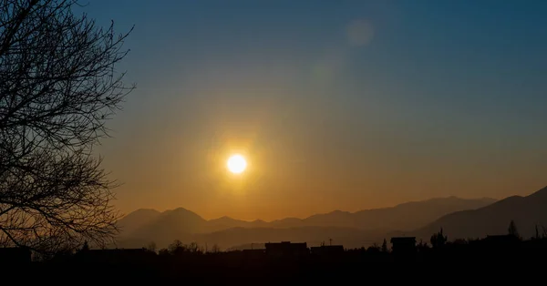 Μολίζε Μαίντ Ηλιοβασίλεμα Οροσειρά Μακάρντ Εκτείνεται Κατά Μήκος Των Συνόρων — Φωτογραφία Αρχείου