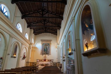Isernia, Molise, İtalya. Kusursuz Gebelik Kilisesi. İç görünüm