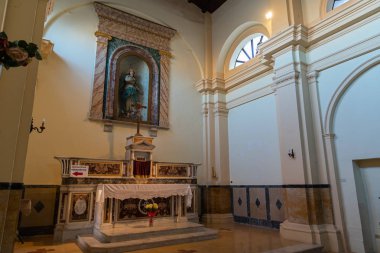 Isernia, Molise, İtalya. Kusursuz Gebelik Kilisesi. İç görünüm