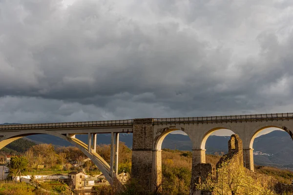 Isernia Molise Olaszország Santo Spirito Vasúti Híd Nézet — Stock Fotó