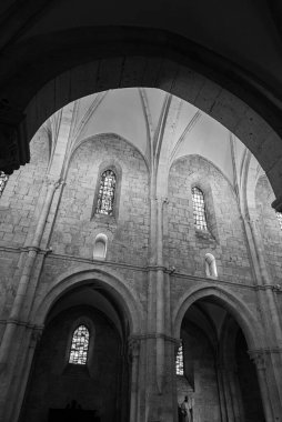 Veroli, Frosinone, Lazio. Casamari Manastırı. Cistercian Gothic mimarisinin en önemli İtalyan manastırlarından biridir. 1203 'te inşa edildi ve 1217' de kutsandı..