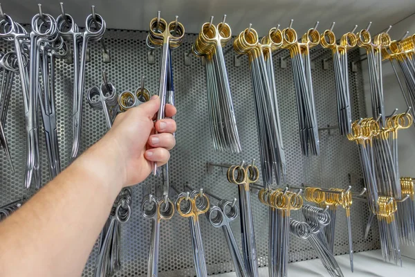 In a cabinet in the operating theatre there are various surgical — Stock Photo, Image