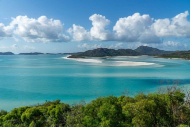 Avustralya 'daki WhitSunday Adaları' nın beyaz plajı.