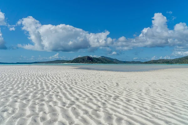 Avustralya 'daki WhitSunday Adaları' nın beyaz plajı. — Stok fotoğraf