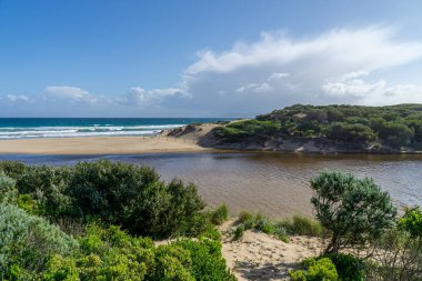 Split Point Deniz Feneri, Aireys Körfezi 'ne yakın bir deniz feneridir.