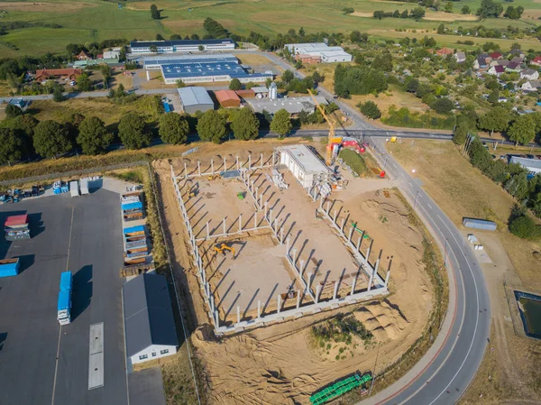 A drone photograph of a construction site with concrete supports — Stock Photo, Image