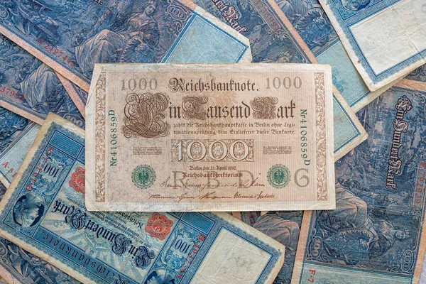 Old Historical German Banknotes Lie Spread Out Table — Stock Photo, Image