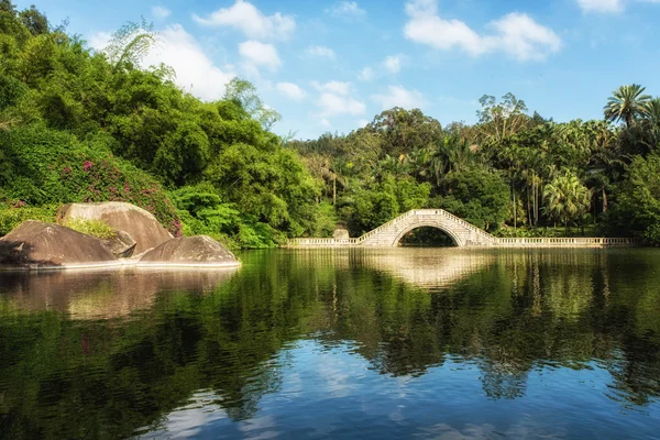 Xiamen Botanik Bahçesi Köprüsü — Stok fotoğraf