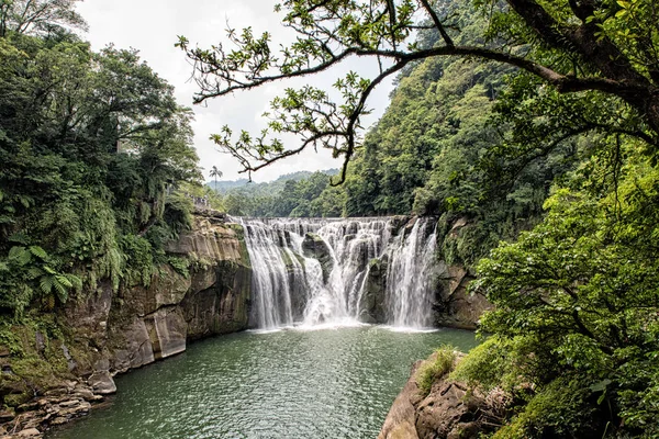 Глубокий Лесной Водопад Водопад Шифен Тайвань — стоковое фото