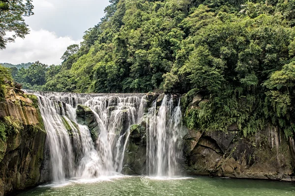 Глубокий Лесной Водопад Водопад Шифен Тайвань — стоковое фото